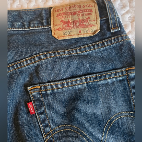 NWOT Men's Levi's 559 Relaxed Straight Leg 32x32 - Picture 4 of 4